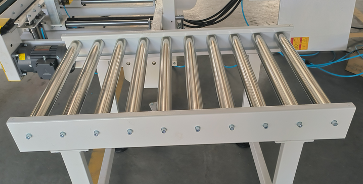  滾筒輸送線的動力款和無動力款有什么區(qū)別？